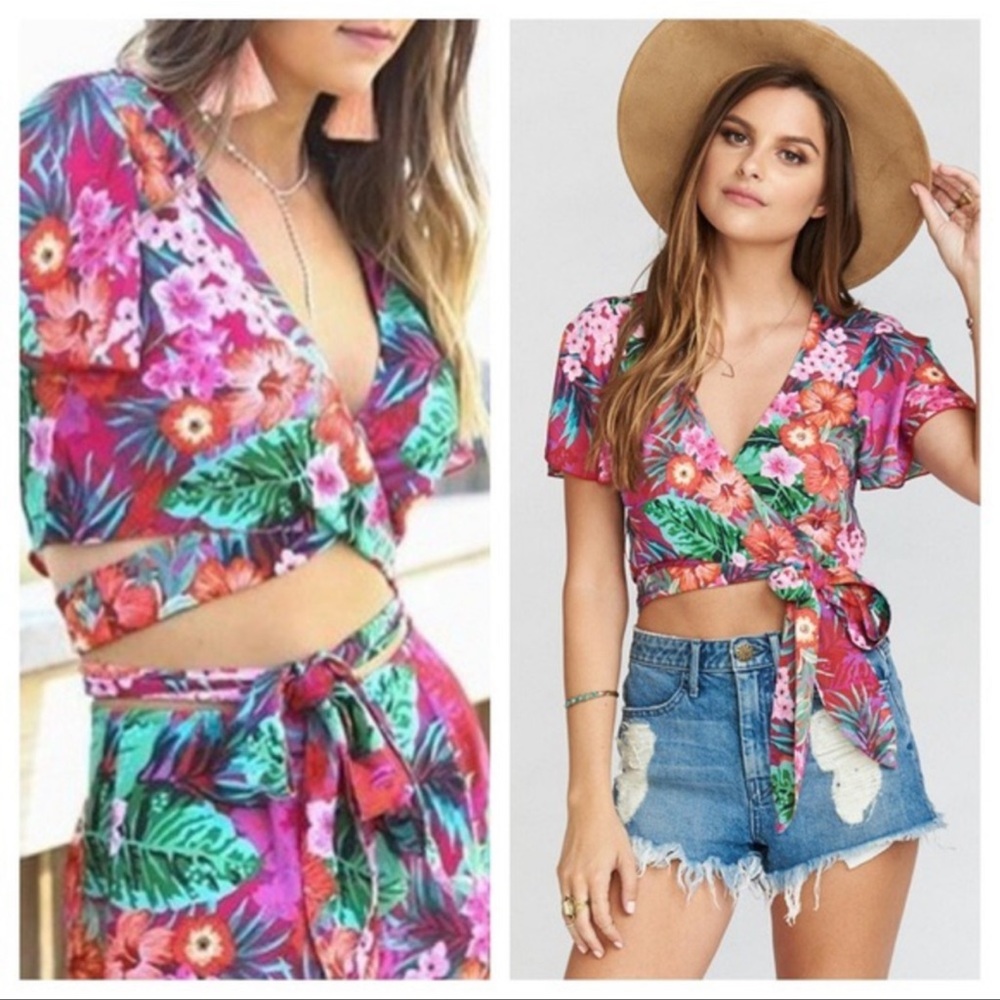 Mumu Wilson Tie Top (small) + Sawyer Shorts (medium) Aloha Beautiful